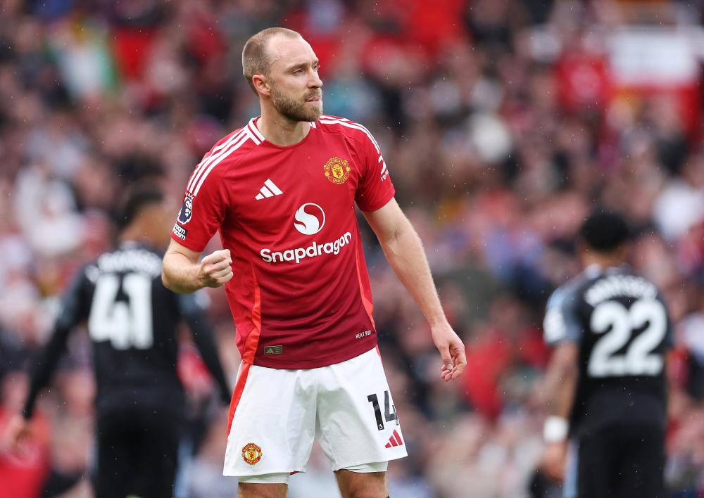 TA分析3-4-3阵型：从链式防守到战术万花筒，攻守易形的现代解法