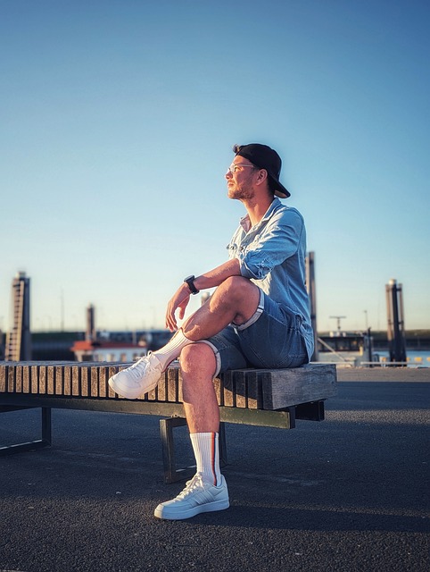 巴黎圣日耳曼内马尔助攻姆巴佩破门