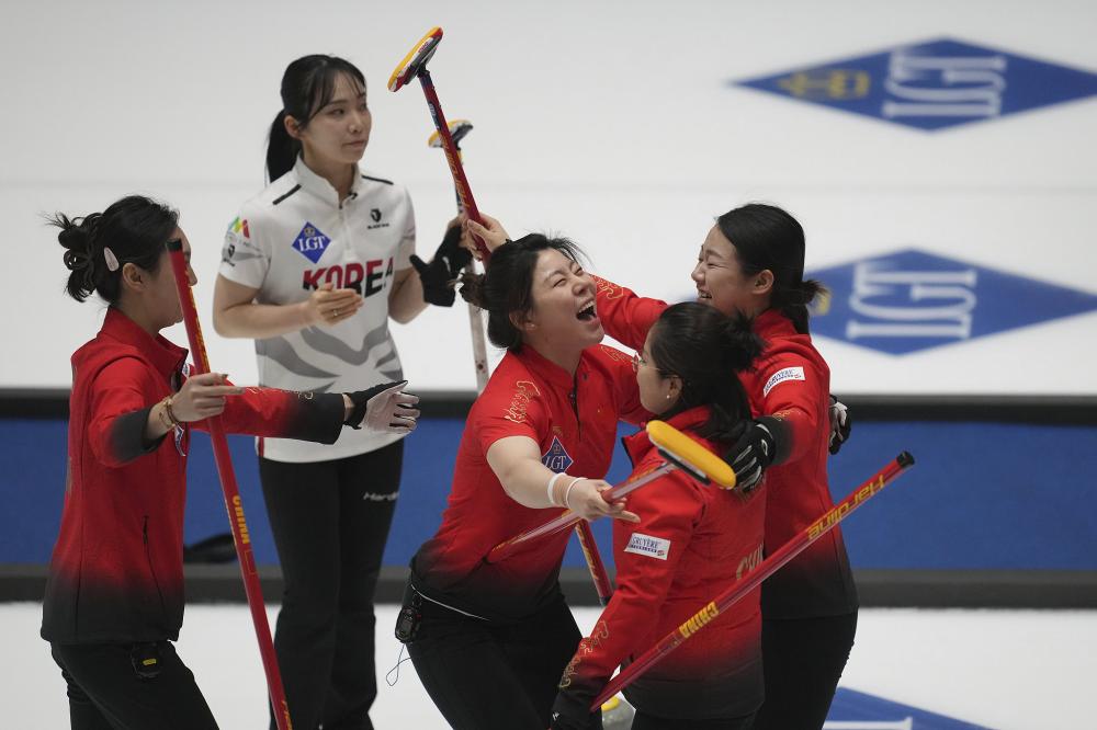 5连败！字母哥缺战雄鹿遭33分狂虐，杨瀚森2分钟0分0板